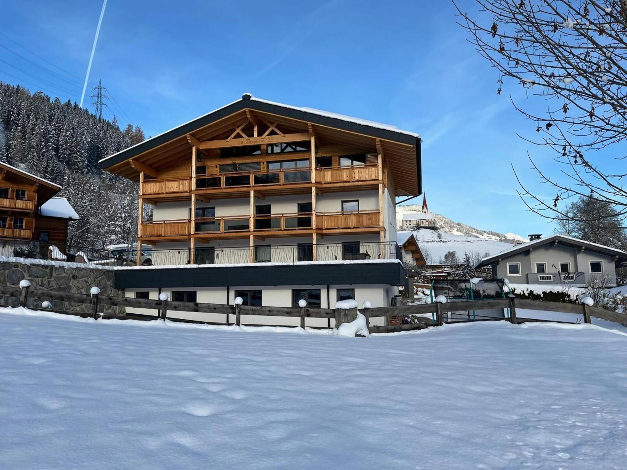 Thunhaus Apartments With Ski-Storage Uderns Exterior photo
